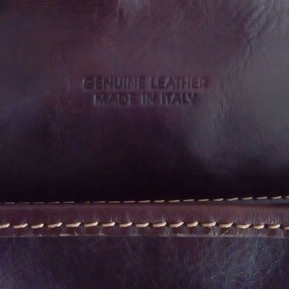 🎉🎉HP💃💃Piké Leather Shoulder Bag 👜 - Picture 11 of 14